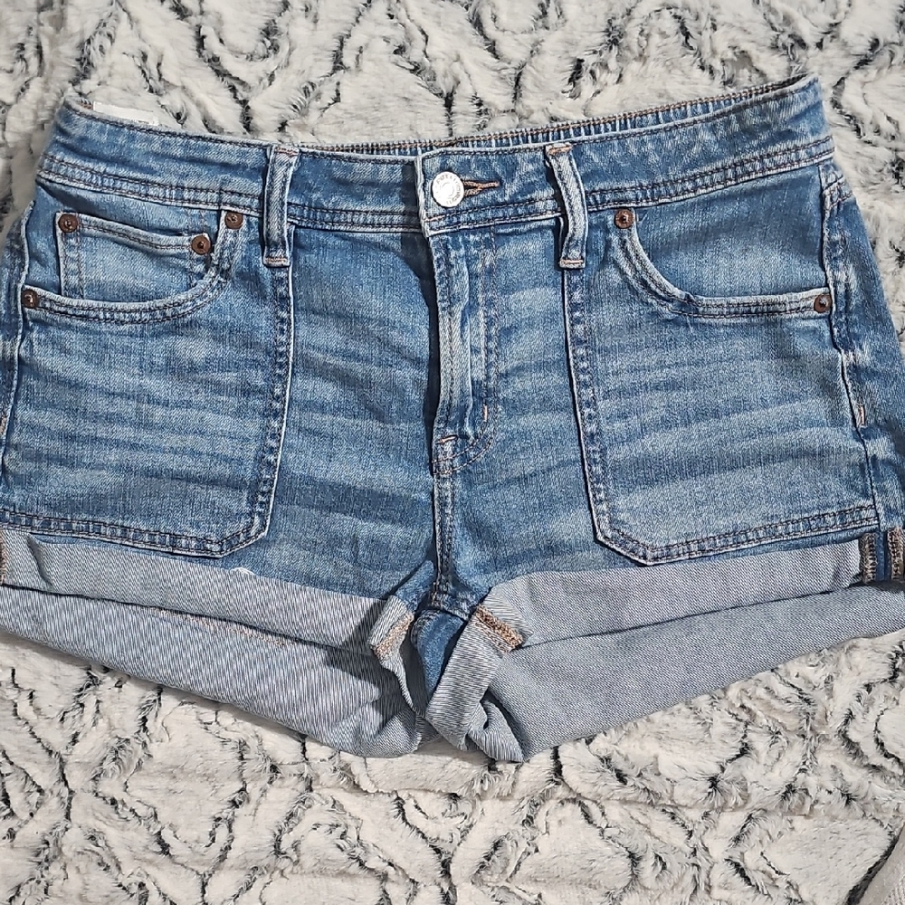 American Eagle Outfitters Light Blue Jean Shorts